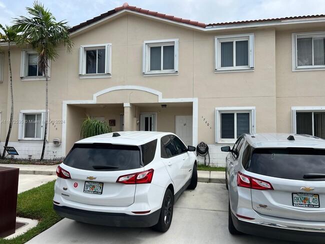 Foto del edificio - 17401 SW 140th Ct