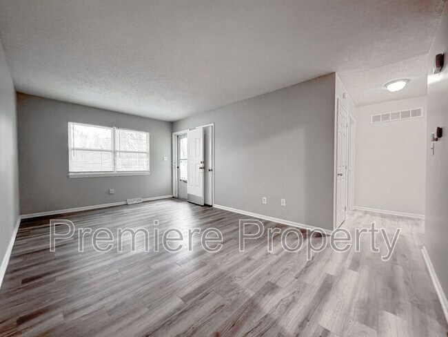 Foto del edificio - 7257 Montana Ave