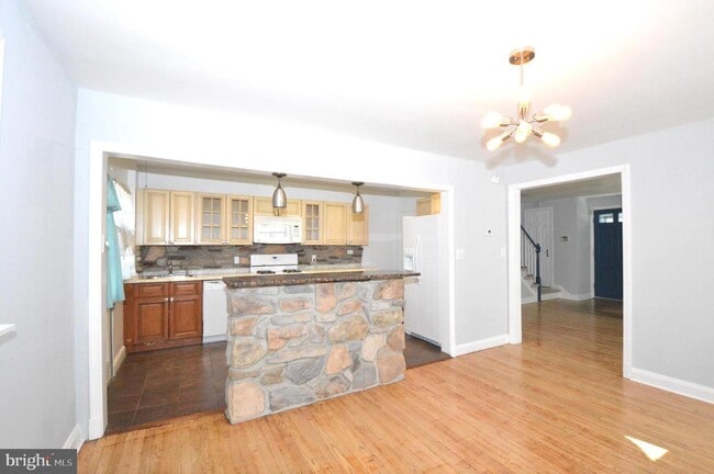 Building Photo - 1500 Kirkwood Rd