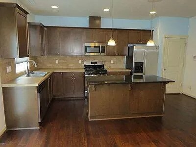 Foto principal - 11700 NW Cedar Falls Dr