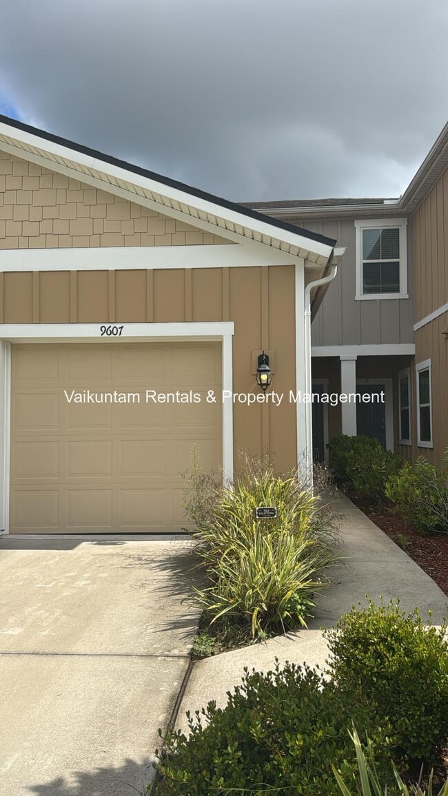 Photo - 9607 Mira Loma Dr Townhome