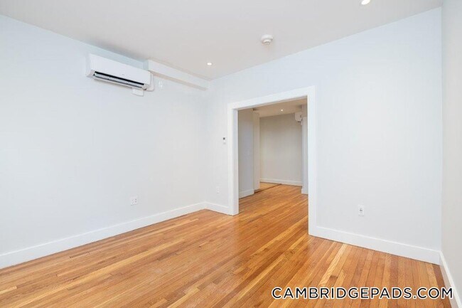 Foto del edificio - 18A Forest St