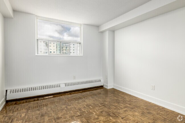 1 chambre, 1 salle de bain - 674 pi² - Chambre - 1110 Caven St
