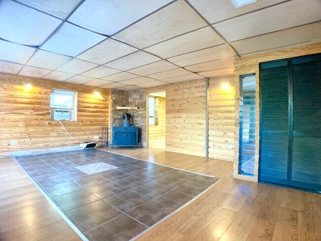 Foto del edificio - 3401 Oak Lawn Dr