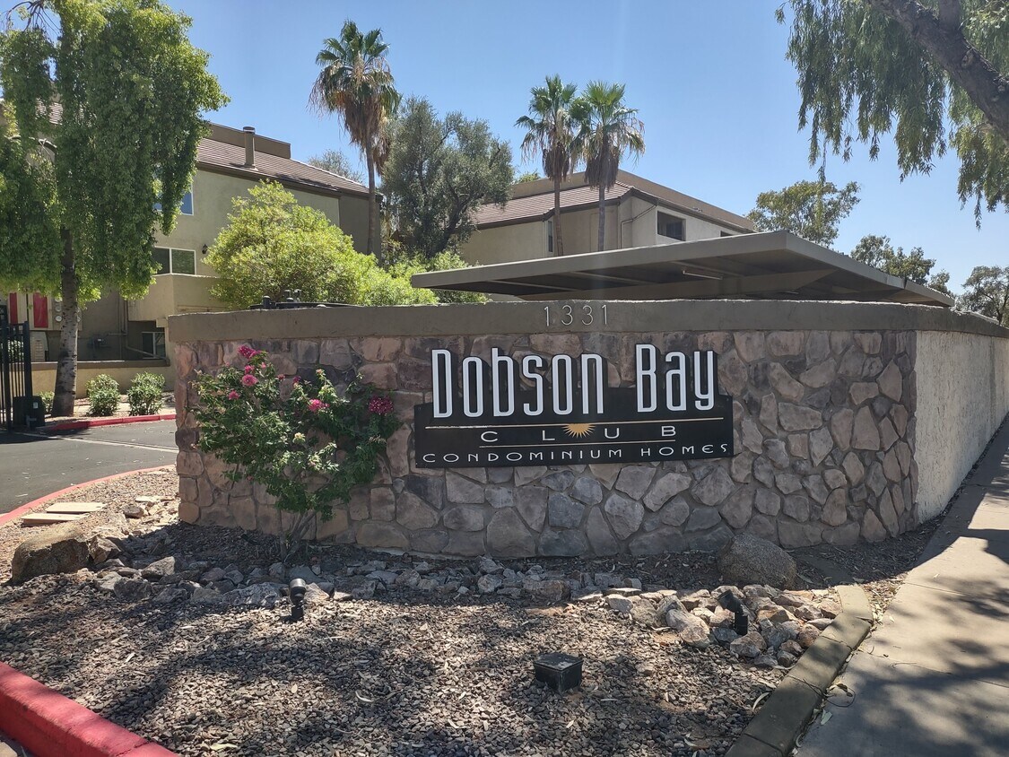 Primary Photo - 1331 W Baseline Rd