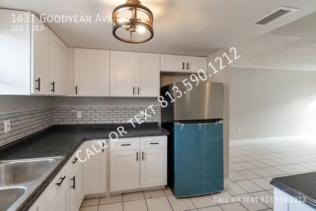 Foto del edificio - 1631 Goodyear Ave
