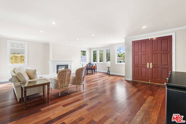 Foto del edificio - 209 25th St