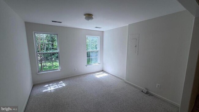 Foto del edificio - 13643 St Johns Wood Pl
