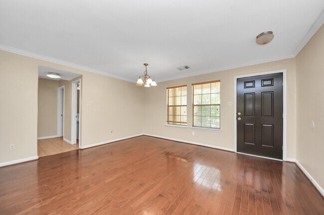 Foto del edificio - 8127 Tassel Field Ln