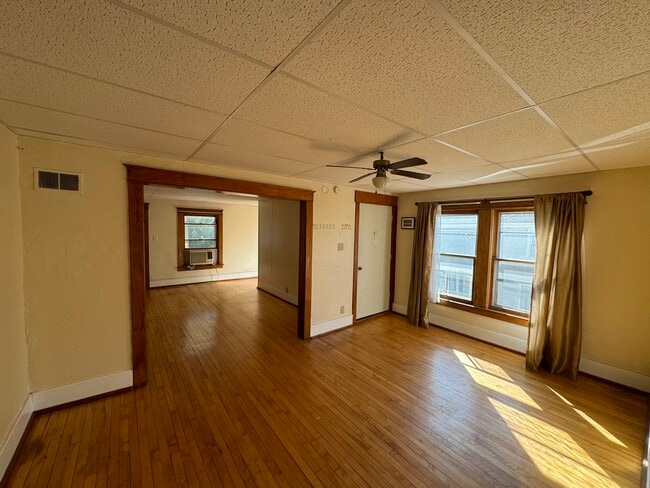 Building Photo - 7 Elizabeth St