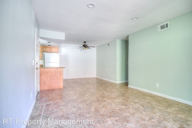 Foto del edificio - 2 br, 1 bath House - 1116 W Blaine St APT 203