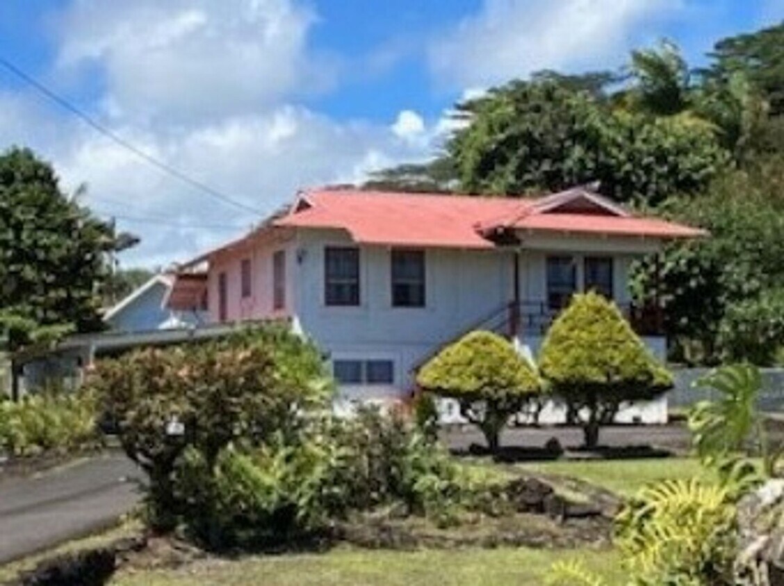 65 Laukona St, Hilo, HI 96720 House Rental in Hilo, HI