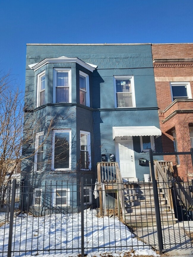 Building Photo - 6522 S Ellis Ave