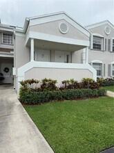 Building Photo - 2260 SE 27th Dr