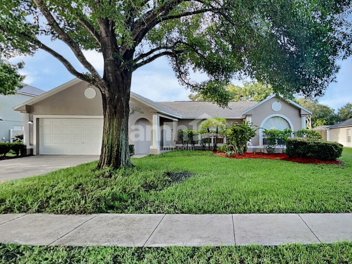 Foto principal - 1133 Royal Marquis Circle