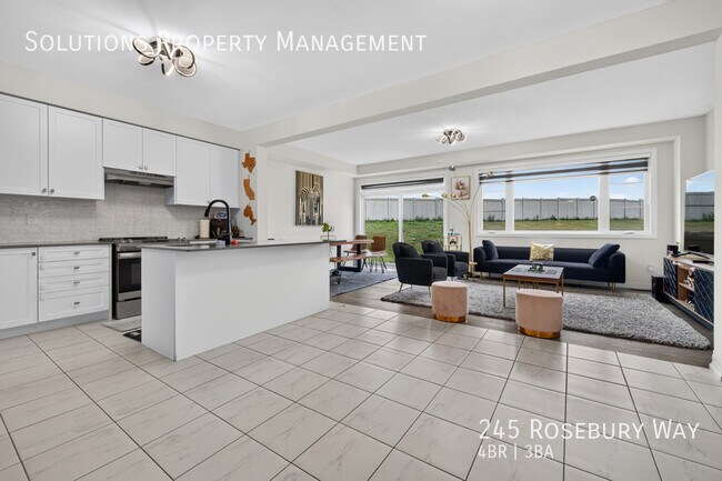 Photo du bâtiment - Beautiful Spacious 2 Floor Unit