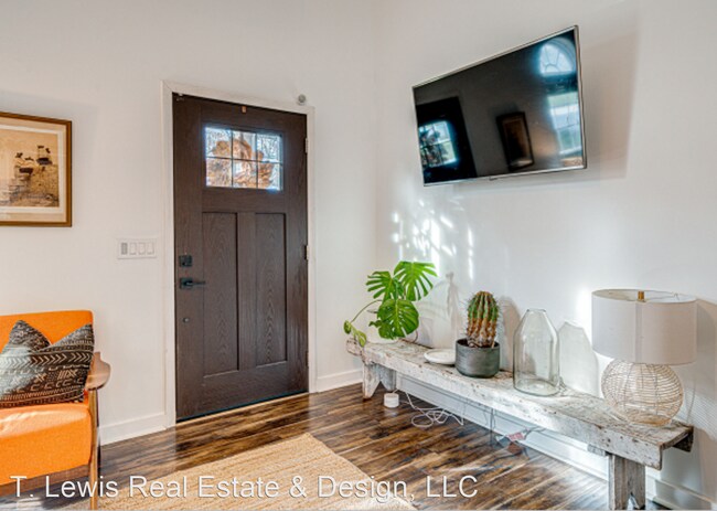 Building Photo - 5 br, 3 bath House - 3867 Hutson Ave