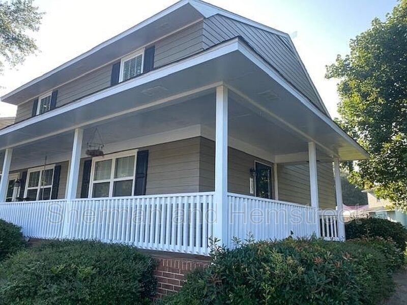 Foto principal - 303 Lake Ave
