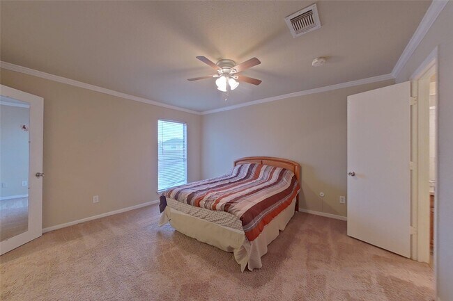 Foto del edificio - 14211 Briarsage Ct