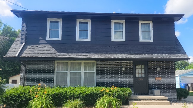 Building Photo - 4415 Amick Ave