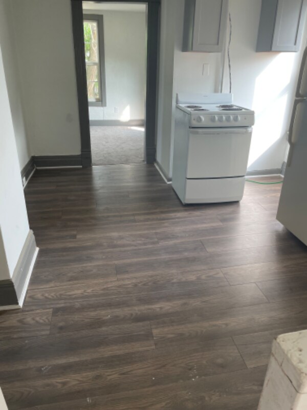 Foto del edificio - 2249 S Hamilton St