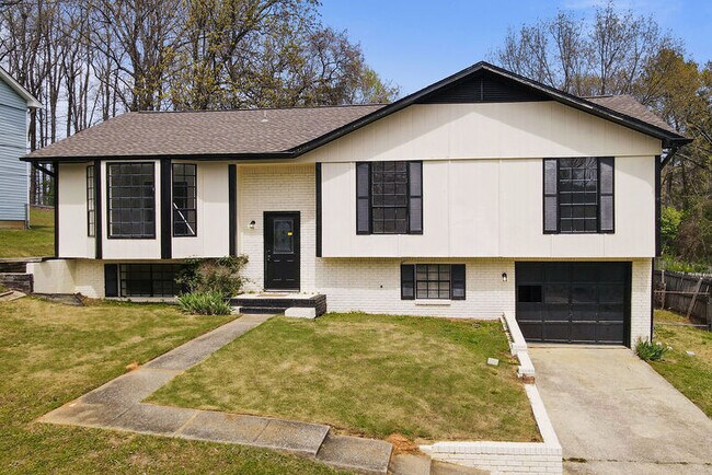 Foto del edificio - 1748 Sonia Dr