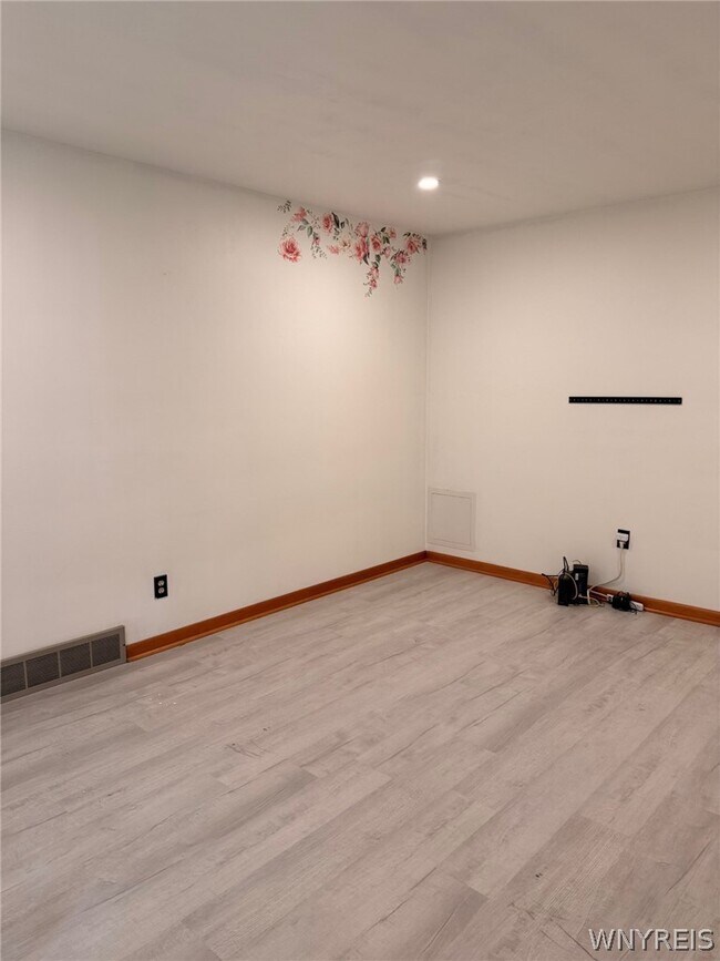 Foto del edificio - 50 7th Ave