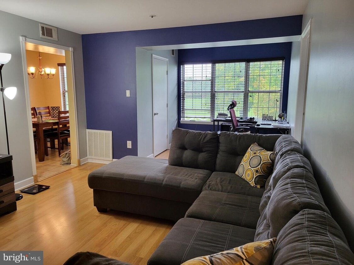 2519 McVeary Ct Unit C, Aspen Hill, MD 20906 Room for Rent in Aspen