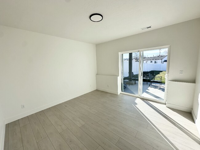 Photo - 6556 S 130 W Apartment