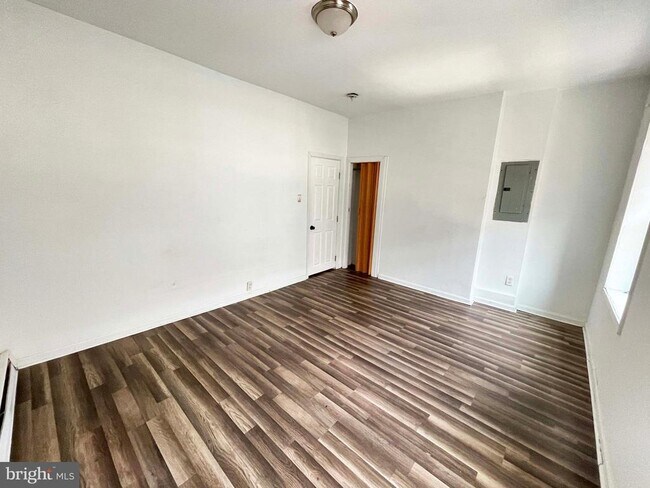 Foto del edificio - 2952 Kensington Ave