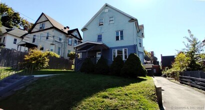 Building Photo - 167 Liberty St