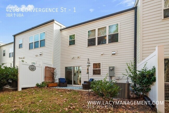 Foto del edificio - 4208 Convergence St