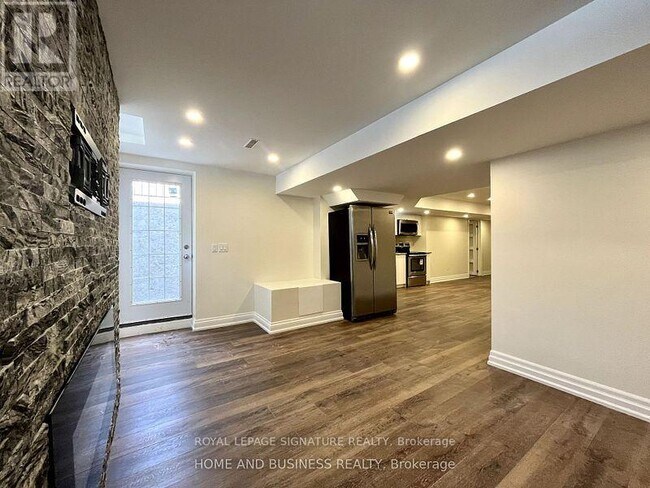 Building Photo - 89 Forbes Terrace