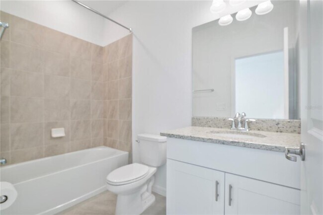 Foto del edificio - 17604 Fallen Br Wy