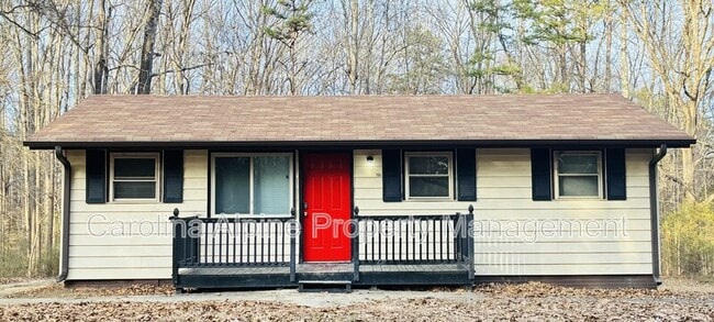 Photo - 131 Lindsey St House