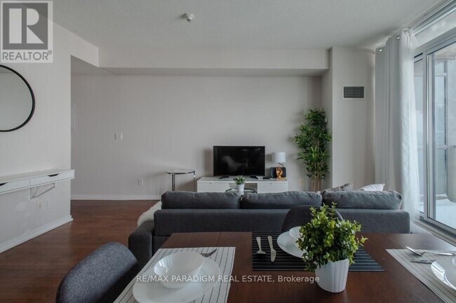 Building Photo - 55-4555 Bremner Blvd
