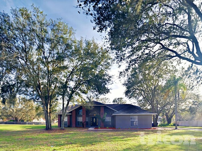 Foto del edificio - 2913 James Melvin Dr