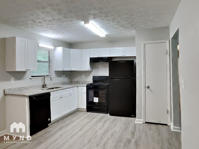 Foto del edificio - 2605 Winding Creek Dr