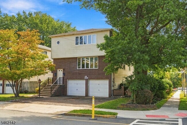 Foto del edificio - 363 2nd Ave