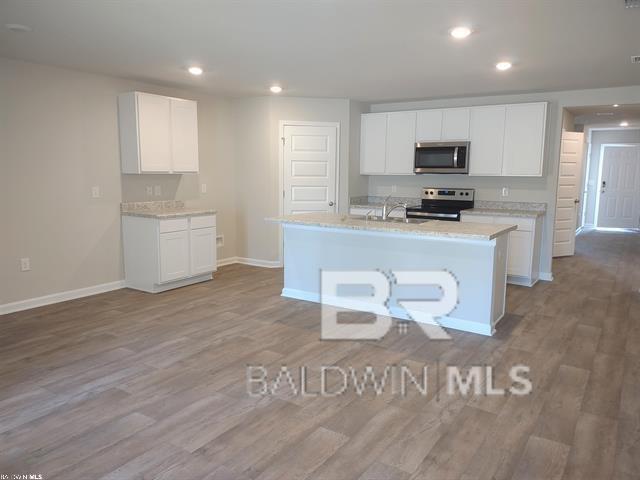 Foto del edificio - 245 Burnston Wy