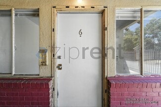 Building Photo - 151 W 18th St