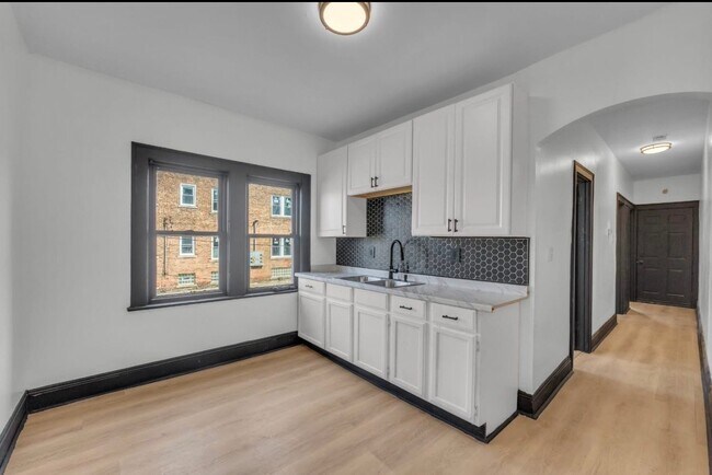 Foto del edificio - 3447 E 140th St
