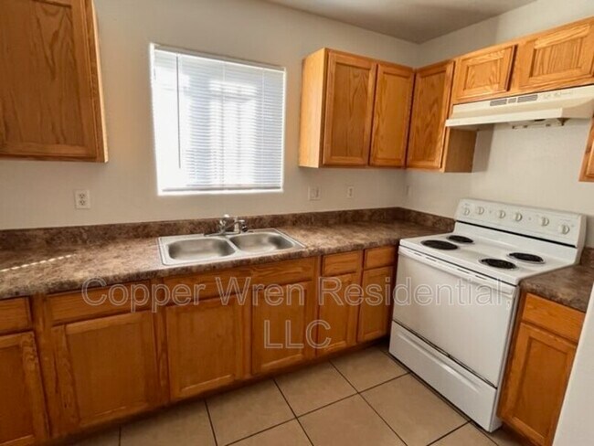 Foto del edificio - 1597 W Mountain View Rd