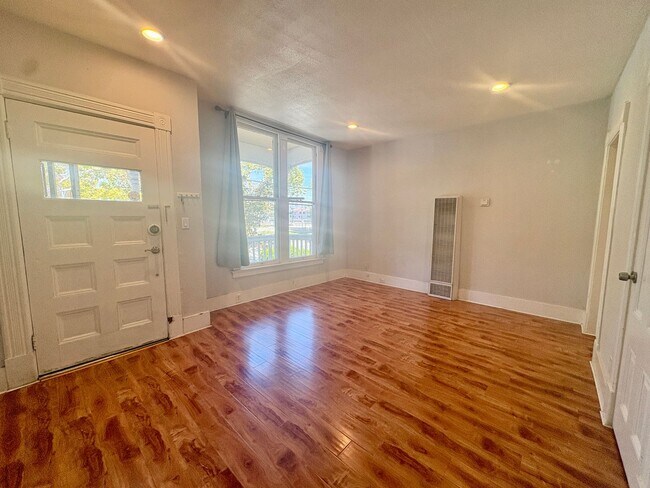 Foto del edificio - 446 W San Fernando St