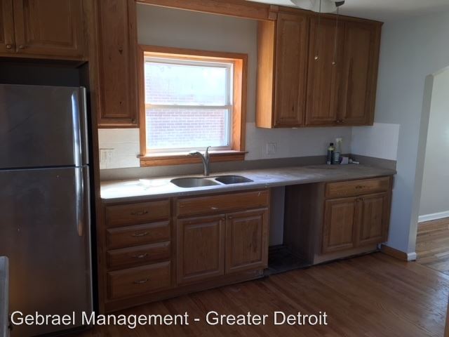 Building Photo - 3 br, 1 bath House - 30064 Ann Arbor Trail