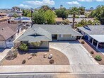 Foto principal - Beautiful single story, furnished 3BR/2BA ...