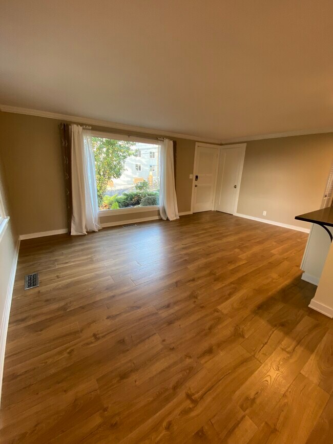 Foto del edificio - 2403 SW Barton St