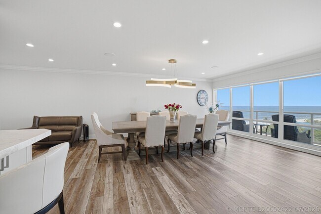 Foto del edificio - 111 N Pompano Beach Blvd