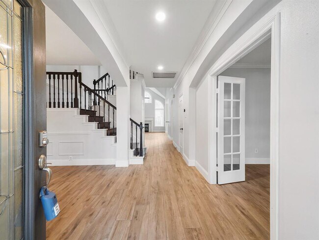Foto del edificio - 22422 Water Edge Ln