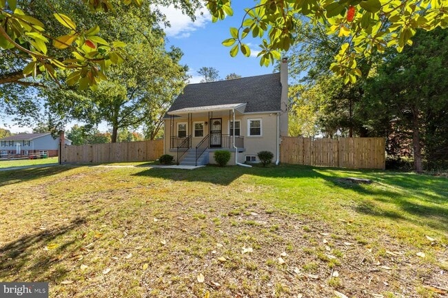 Building Photo - 6903 Friendship Rd